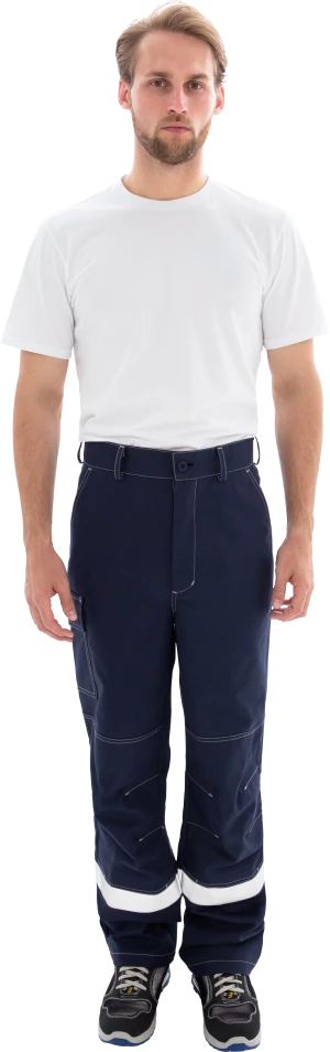 Костюм мужской МЕГАСТАТОЙЛ  от нефтепродуктов, кратковременного воздействия пламени, статического электричества, темно-синий/серый/оранж