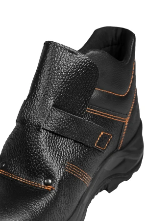 Ботинки СВАРЩИК с МП (69B МП), юфтевые ПУ/нитрил